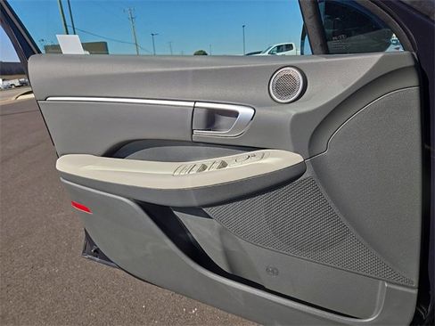 New 2025 Hyundai Sonata SEL image 21