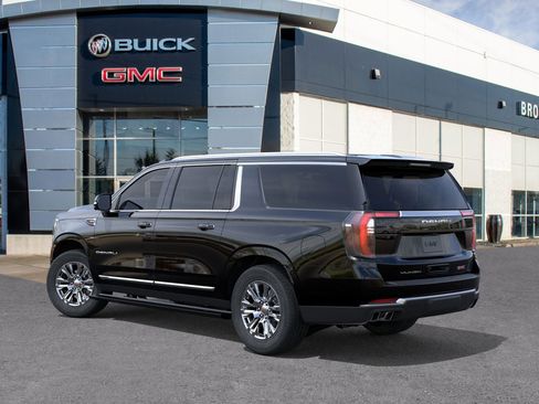 New 2026 GMC Yukon XL Denali w/ Sun & Power Step Package AWD/4WD image 3