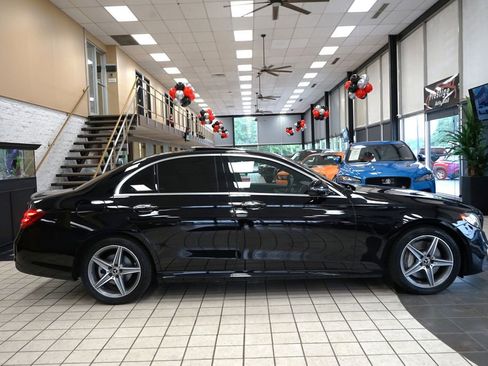 Used 2019 Mercedes-Benz E 300 4MATIC image 18