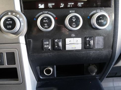 Used 2014 Toyota Sequoia Limited image 20