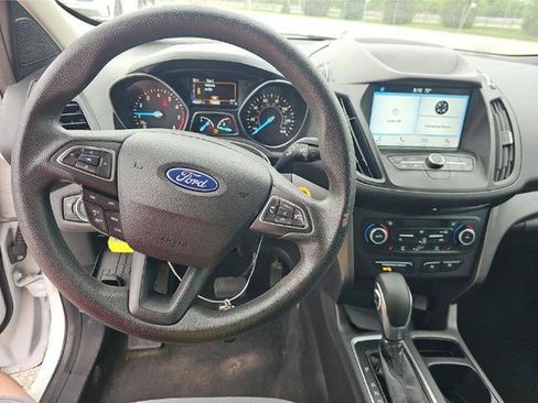 Used 2019 Ford Escape SE FWD image 7
