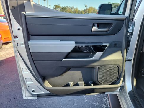 Used 2024 Toyota Tundra Limited image 27