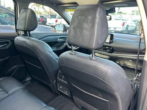Used 2022 Nissan Rogue Platinum AWD/4WD image 48
