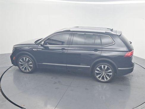 Used 2021 Volkswagen Tiguan SEL Premium R-Line image 48