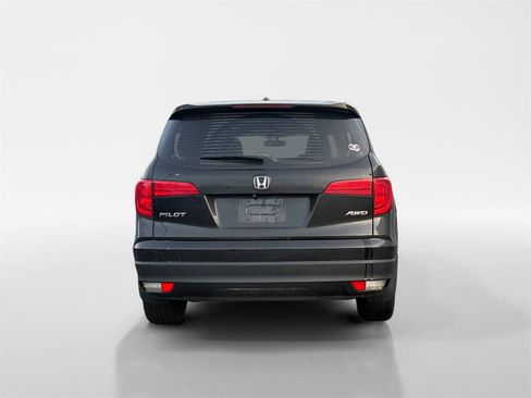 Certified 2017 Honda Pilot EX-L image 5