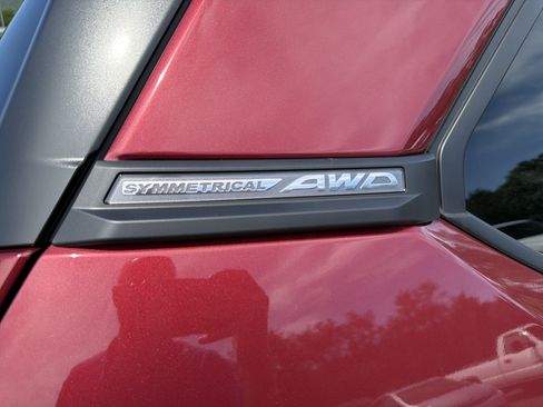 Used 2025 Subaru Forester Limited AWD/4WD image 3