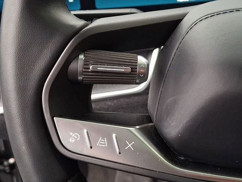 Used 2024 Lucid Air Touring image 23