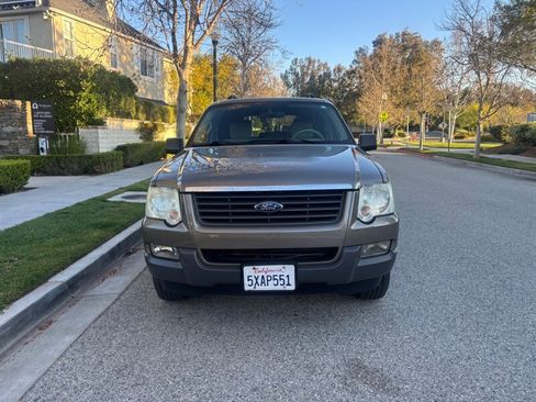 Used 2006 Ford Explorer XLS image 6