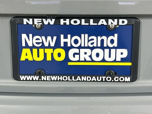 Used 2022 Toyota Corolla SE FWD image 18