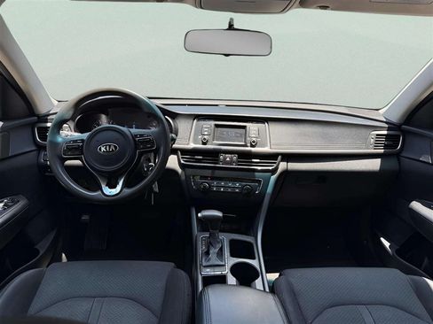 Used 2017 Kia Optima LX FWD image 17