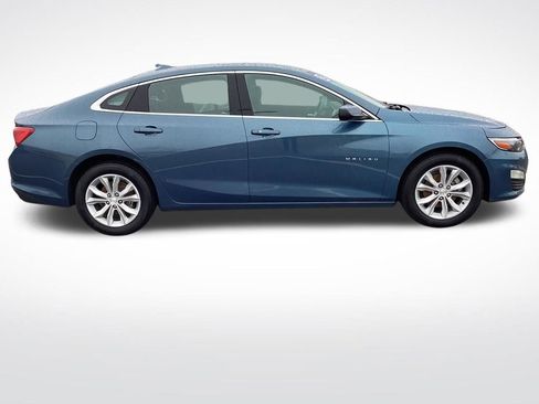 Used 2025 Chevrolet Malibu LT FWD image 11