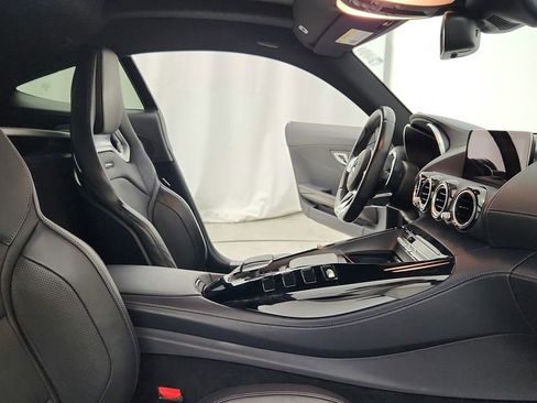 Used 2021 Mercedes-Benz AMG GT Coupe image 24