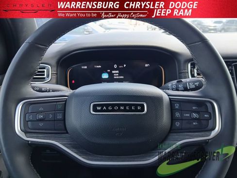 Used 2024 Jeep Wagoneer Series II AWD/4WD image 21