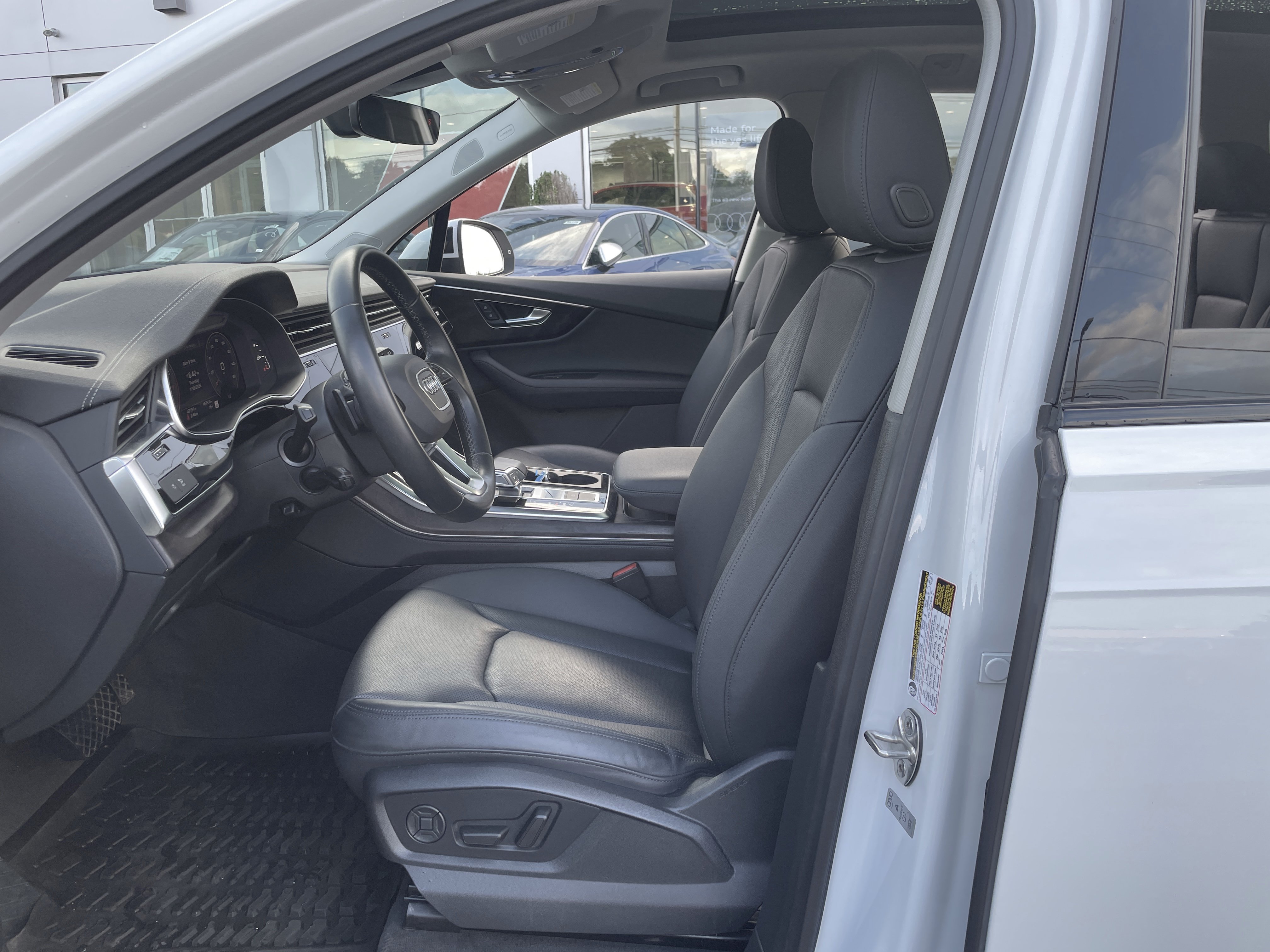 Certified 2024 Audi Q7 3.0T Premium Plus AWD/4WD image 7