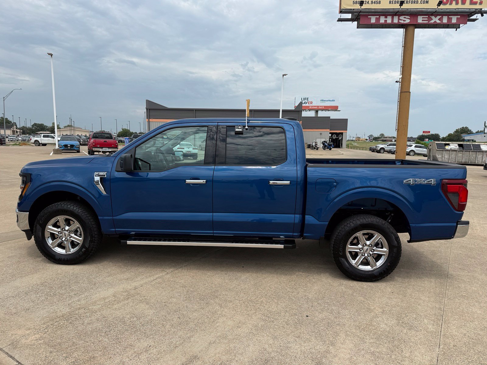 Certified 2025 Ford F150 XLT w/ Equipment Group 301A Standard AWD/4WD image 8