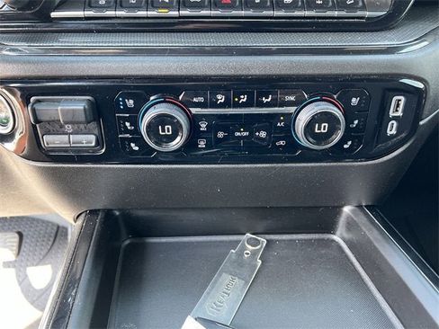 Certified 2024 Chevrolet Silverado 2500 ZR2 w/ Technology Package image 17