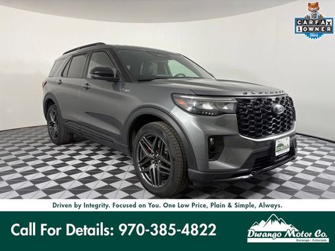 Certified 2025 Ford Explorer ST-Line w/ ST-Line Street Pack AWD/4WD image 5