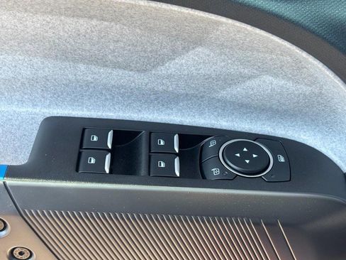 New 2026 Ford Maverick XLT image 17