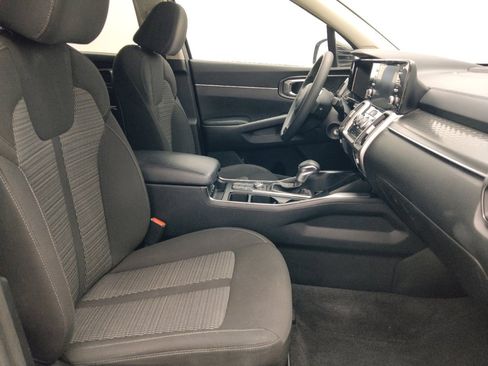 Used 2022 Kia Sorento LX FWD image 21