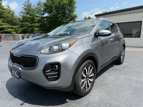 Used 2017 Kia Sportage EX w/ EX Premium Package AWD/4WD image 2