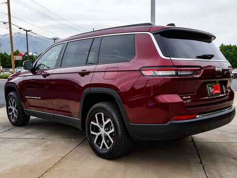 Used 2024 Jeep Grand Cherokee L Limited w/ Trailer Tow Package AWD/4WD image 6