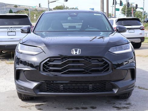 New 2026 Honda HR-V Sport image 2