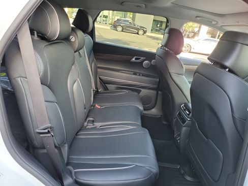Certified 2026 Genesis GV80 2.5T Prestige AWD/4WD image 23