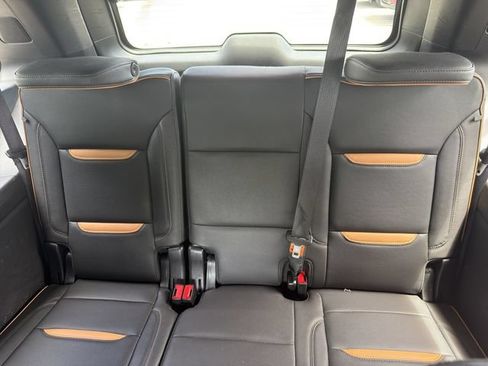 Certified 2024 GMC Yukon AT4 AWD/4WD image 17