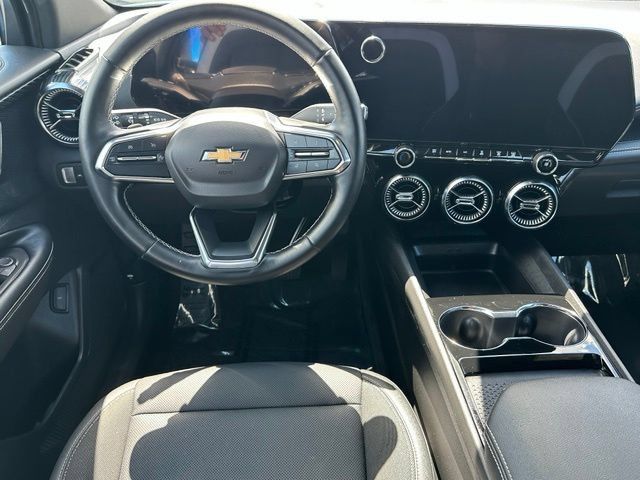 Used 2024 Chevrolet Blazer EV LT AWD/4WD image 16