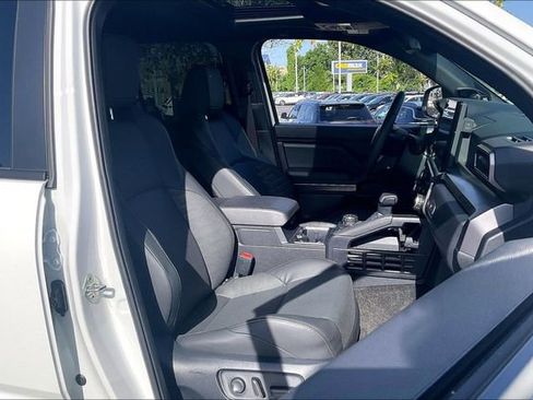 Used 2025 Toyota 4Runner TRD Off-Road Premium AWD/4WD image 7