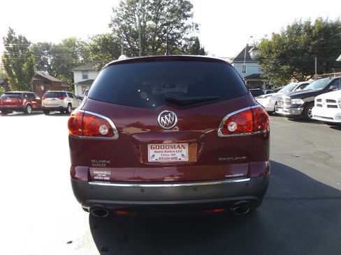 Used 2011 Buick Enclave CX w/ Driver Confidence Package image 9