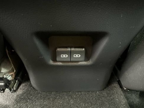 Used 2025 Toyota RAV4 XLE Premium w/ Weather Package AWD/4WD image 19