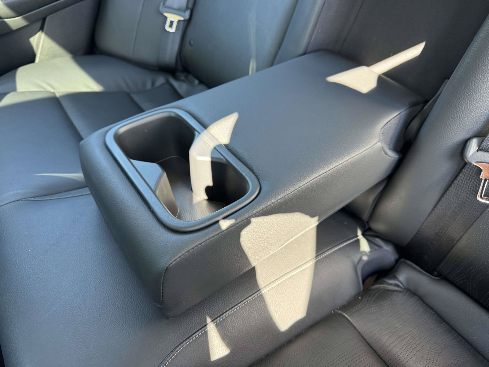 Used 2019 Nissan Altima 2.5 SL FWD image 10