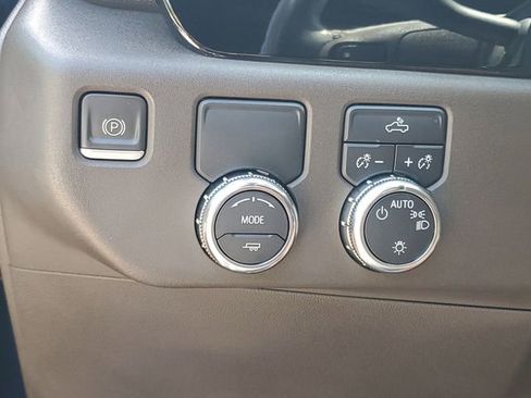 Used 2023 GMC Sierra 1500 SLE image 20