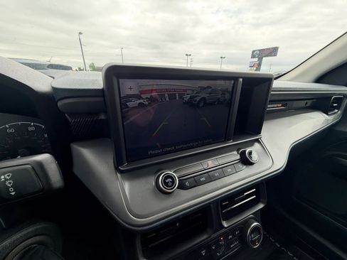 Used 2022 Ford Maverick XL FWD image 17