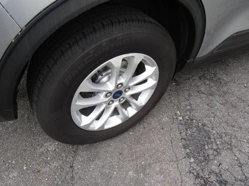 Used 2022 Ford Escape SE AWD/4WD image 30