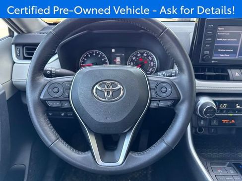 Used 2022 Toyota RAV4 XLE w/ Convenience Package AWD/4WD image 11