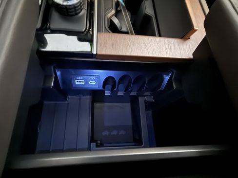 Used 2022 Toyota Tundra 1794 Edition image 23