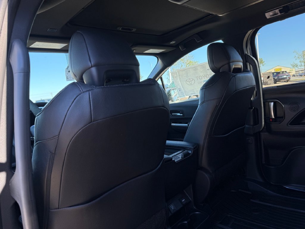 New 2026 Toyota Sienna Limited AWD/4WD image 19