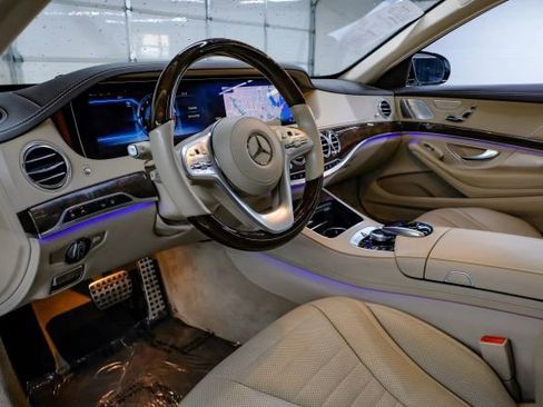 Used 2019 Mercedes-Benz S 560 S 560 image 3