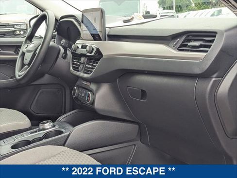 Certified 2022 Ford Escape SE FWD image 22