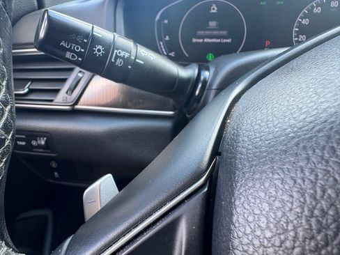 Used 2018 Honda Accord Sport image 26