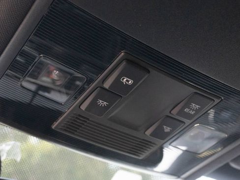 Used 2015 Volkswagen GTI S FWD image 27