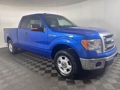 Used 2014 Ford F150 XLT w/ Equipment Group 301A Mid
