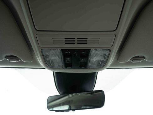 Certified 2025 Honda Odyssey EX-L image 18