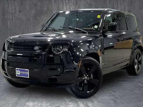 Used 2025 Land Rover Defender 110 V8 AWD/4WD image 1