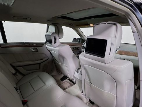 Used 2011 Mercedes-Benz E 350 4MATIC Wagon image 9