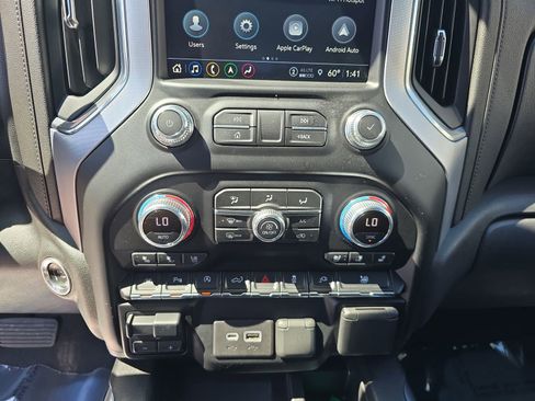 Used 2021 GMC Sierra 1500 SLT w/ SLT Premium Plus Package image 23