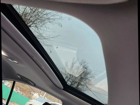 Used 2009 Hyundai Genesis 3.8 w/ Technology Pkg 4 image 18