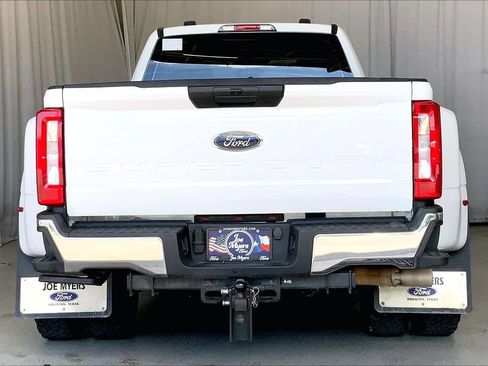 Used 2025 Ford F350 XL w/ XL Driver Assist Package AWD/4WD image 4
